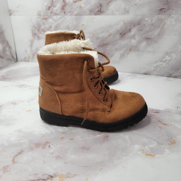 SQL Tie up sherpa interior faux suede combat boots - Picture 5 of 11